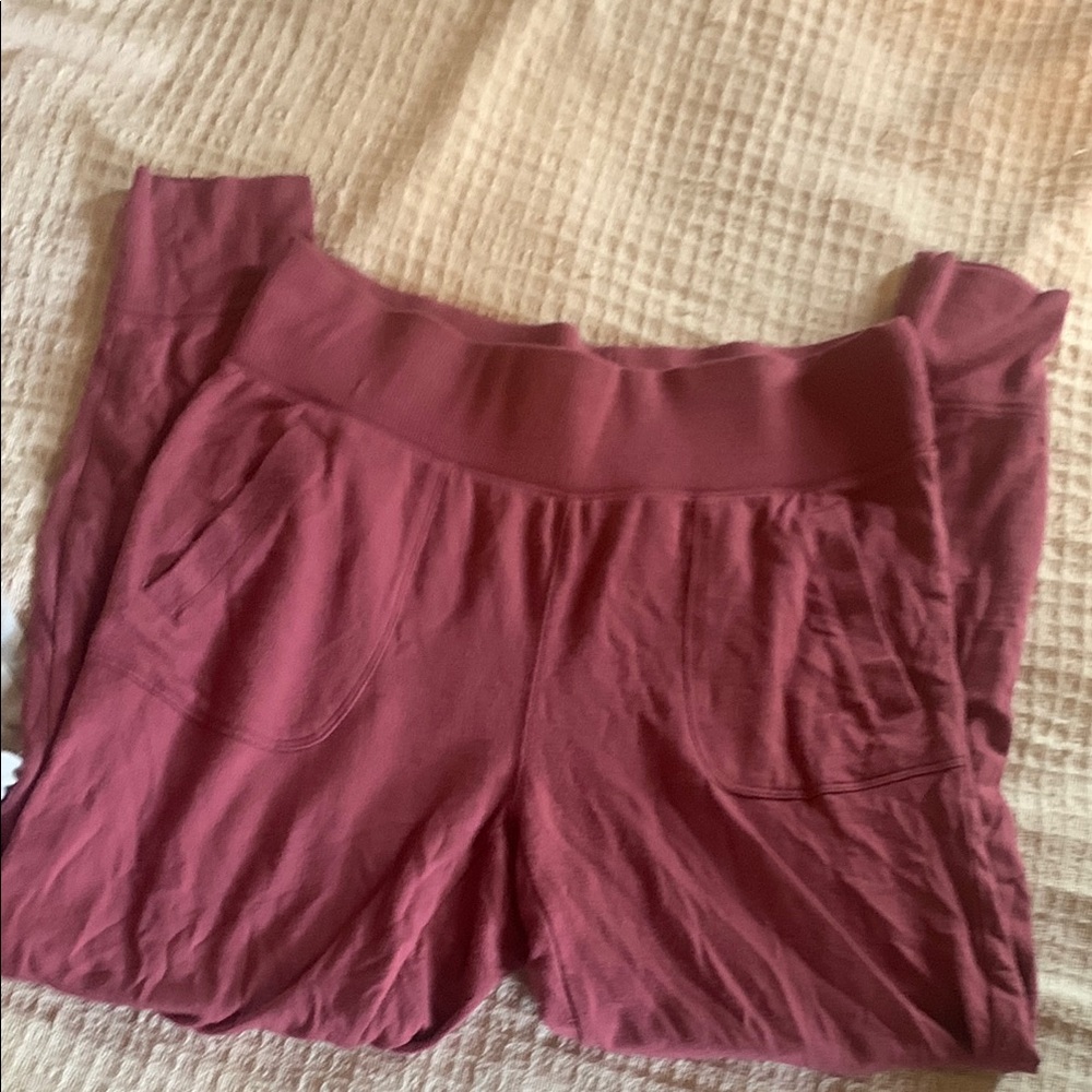 Athleta Berry Lounge Pants